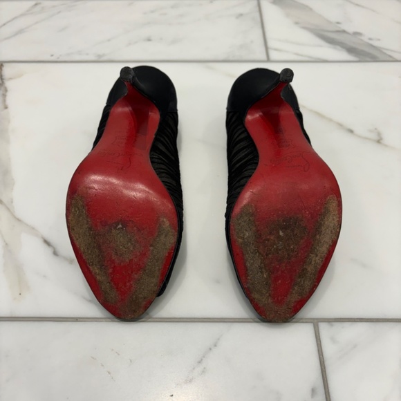 Christian Louboutin Follie Draperia Black Ruched Red Sole Pump 100mm Size 35 - Picture 7 of 8